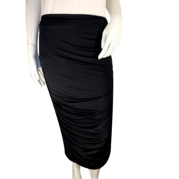 Nexus Skirt Black Size 18 (SKU 000181-8) - Picture 1 of 7